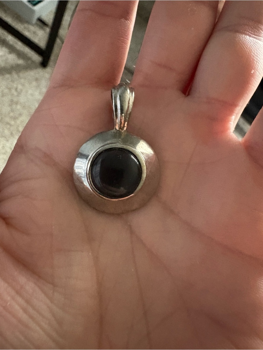 Sterling silver onyx’s pendant